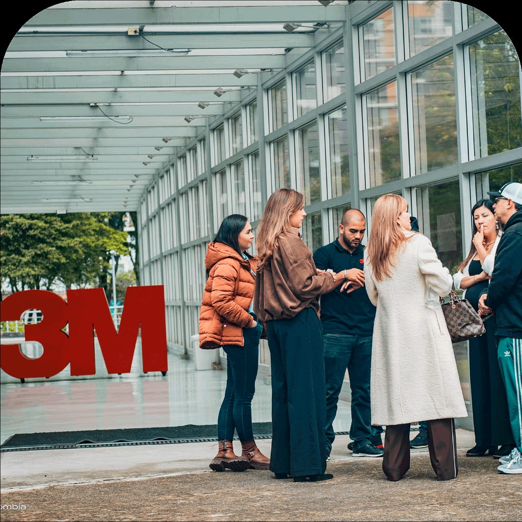 Equipo Glass Protection en instalaciones 3M
